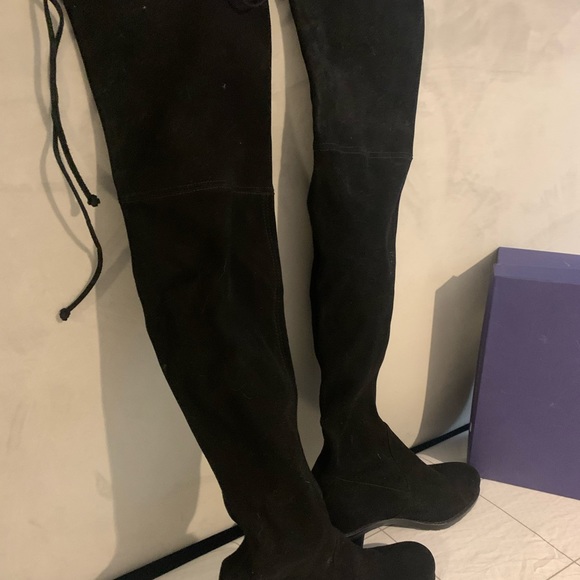 Stuart Weitzman midland over the knee boot. - Picture 2 of 4